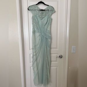 Tadashi Shoji Light sea foam color formal dress size 2